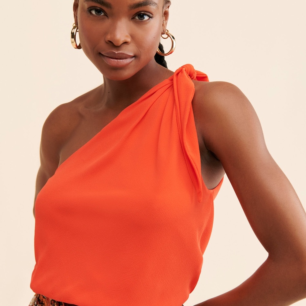 Show Me Your MuMu Orange One-Shoulder Camisole